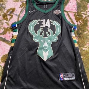 Giannis Bucks Jersey